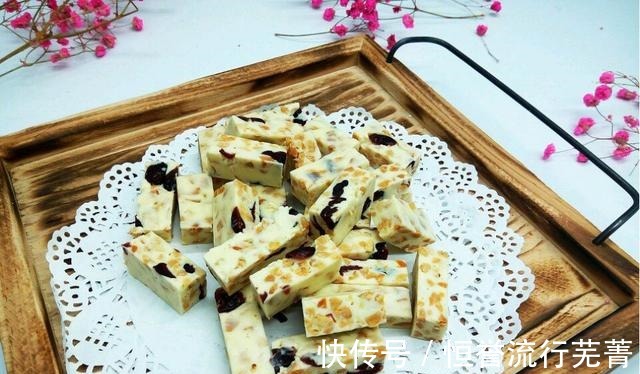 花生|自从学会牛轧糖这个做法，我家连糖果都不买了，做多少都被吃完！