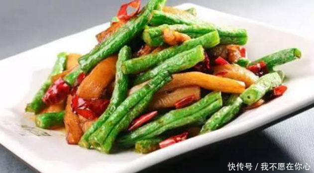 女性不想成老太婆,推荐常吃3种美食,淡化皱纹,越活越年轻