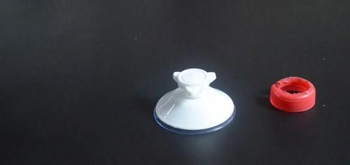 电饭煲|吸盘挂钩上粘个瓶盖真厉害, 一年能省下不少钱, 早点知道就好了