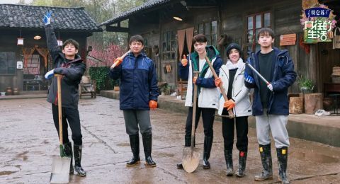 向往的生活|芒果台最新王炸综艺!收视率超《跑男》,《向往的生活》都给它让位!