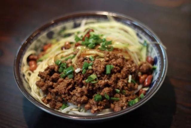  牛肉都|莘庄的十碗面，你pick哪一碗?