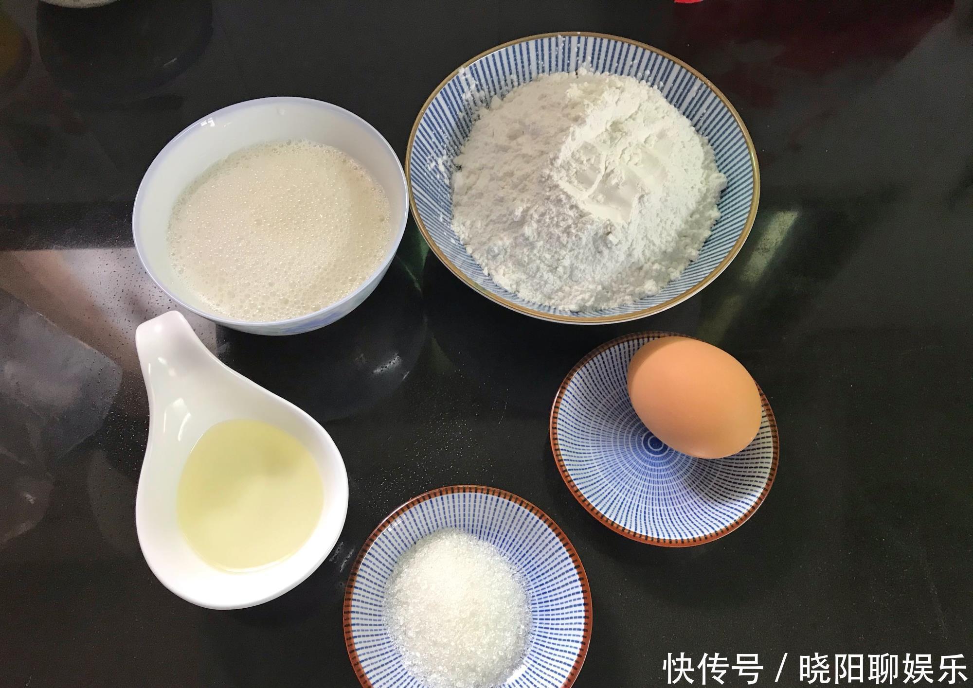 糯米粉的花样吃法,加个鸡蛋搅一搅,香酥软糯,一口一个太香了