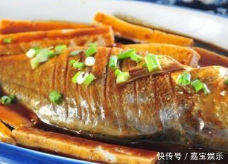 妈妈的味道:口感酥滑香、暖胃而不腻,浓香可口隔着屏幕都流口水