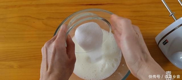 一起来做抹茶蛋糕卷吧,漂亮毛巾面,一卷就成功