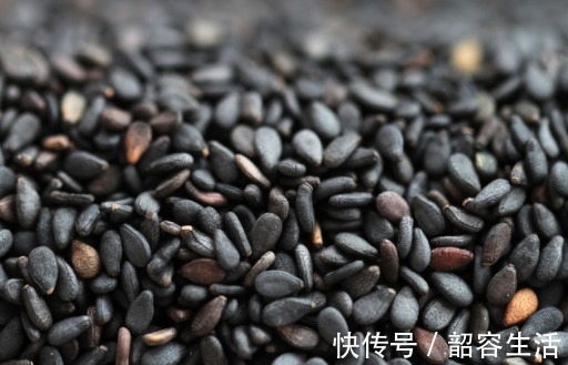 桂圆|“桂圆”换种吃法，头发逐渐有所改善！白发没了，染发钱都省了！