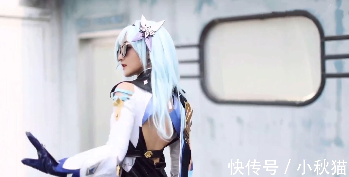 pv|原神玩家低成本COS万叶,安全帽加可乐罐,武器是认真的吗?