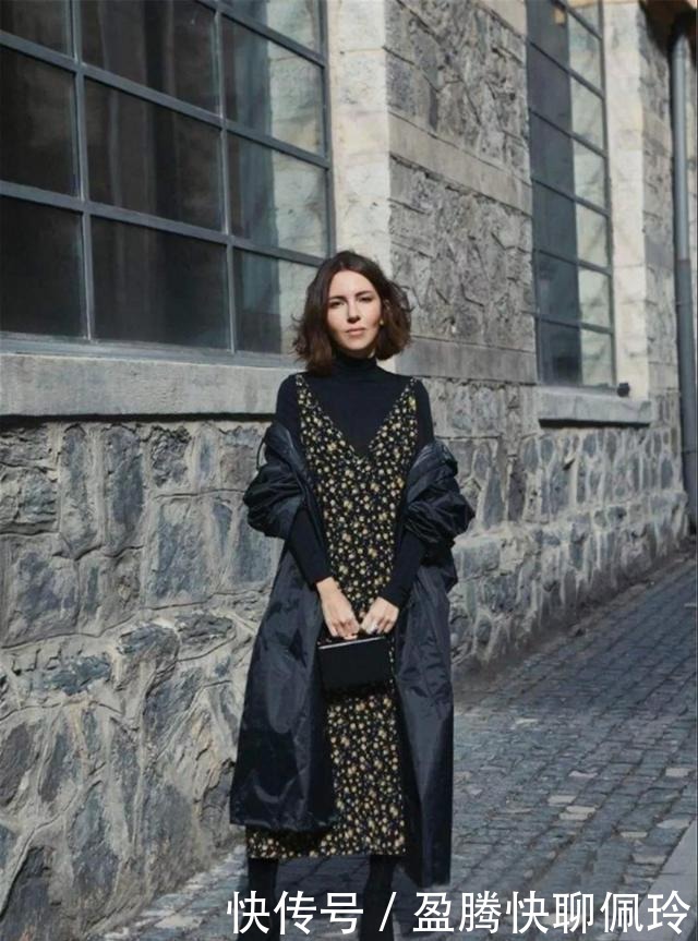 领口设计|冬天别再露脖子了,“烟管领+大衣”才是今年最火的,高级又洋气