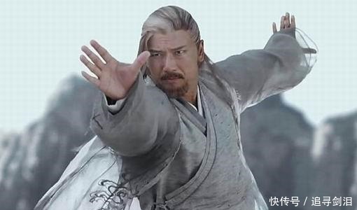 打伤|周伯通见到黄药师,为何要自信地绑了自己双手,又被黄药师打伤