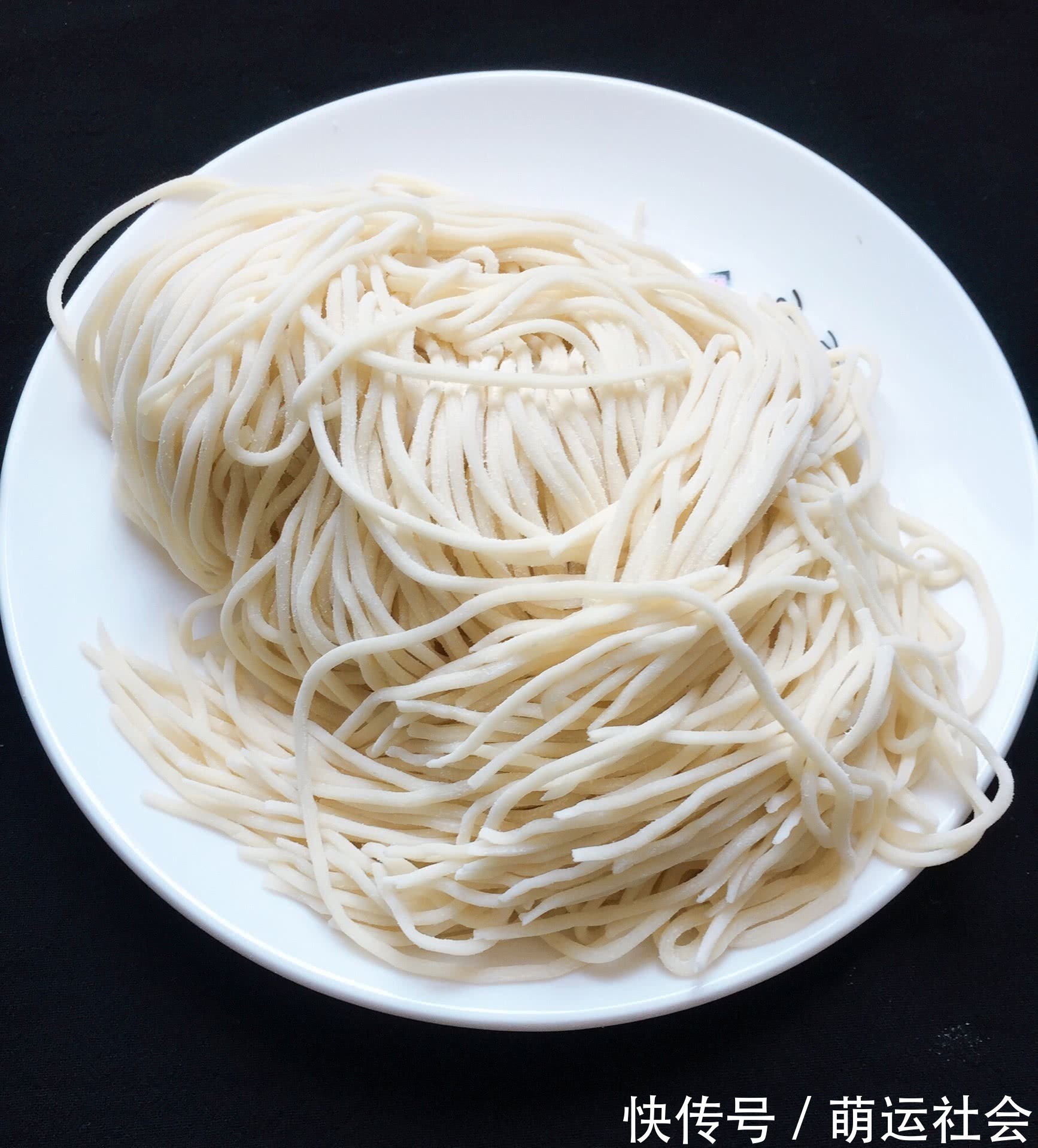 白粥|这3种食物是糖尿病“帮凶”,管不住嘴,打再多胰岛素也没用!