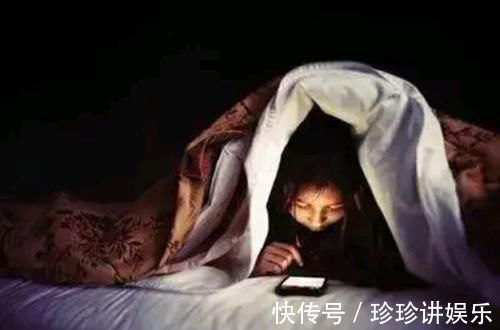 症状|有失眠症状的人,坚持每天做好五件事,帮你快速入睡,一觉到天亮