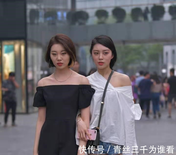 街拍|街拍小姐姐穿衣“不正经”，这么严肃的白衬衣被她穿成这样！