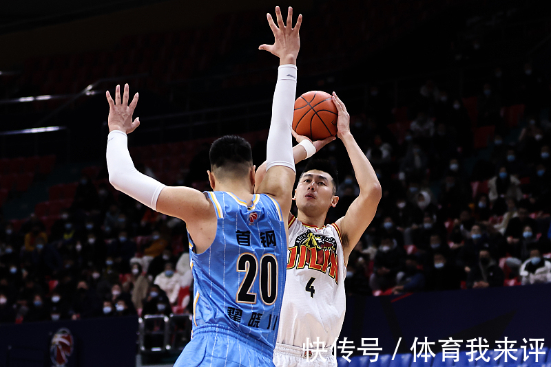 翟晓川|25分钟13+7!翟晓川终于复苏了,无愧雅尼斯信任,成首钢关键一环