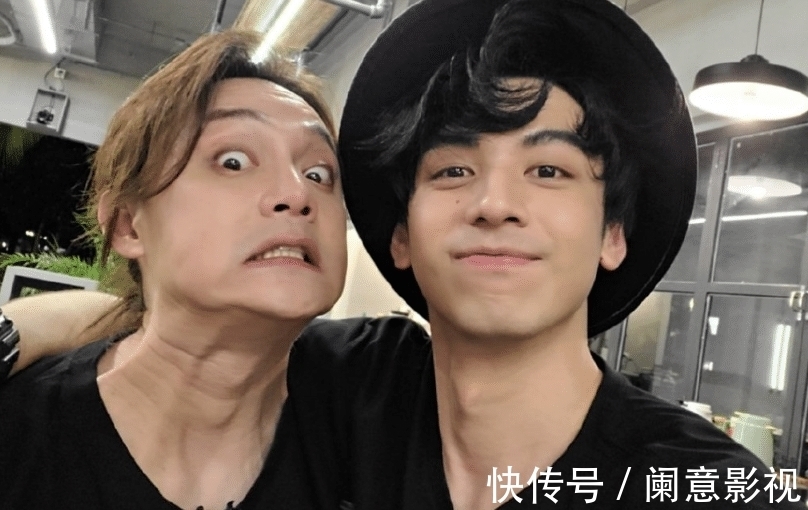 不落井下石的真君子、低調(diào)學(xué)知識(shí)的好學(xué)生,劉迦是大寫的人間清醒