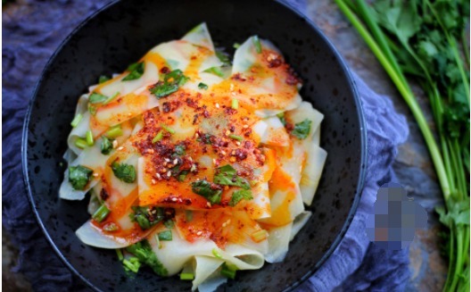 土豆新做法，脆爽开胃比肉香，既下酒又下饭