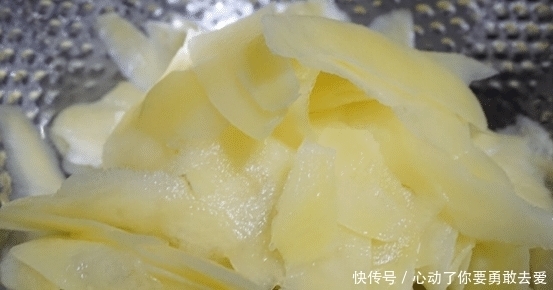 巧妙的运用土豆,不仅仅能够食用,能解决不少的日常问题