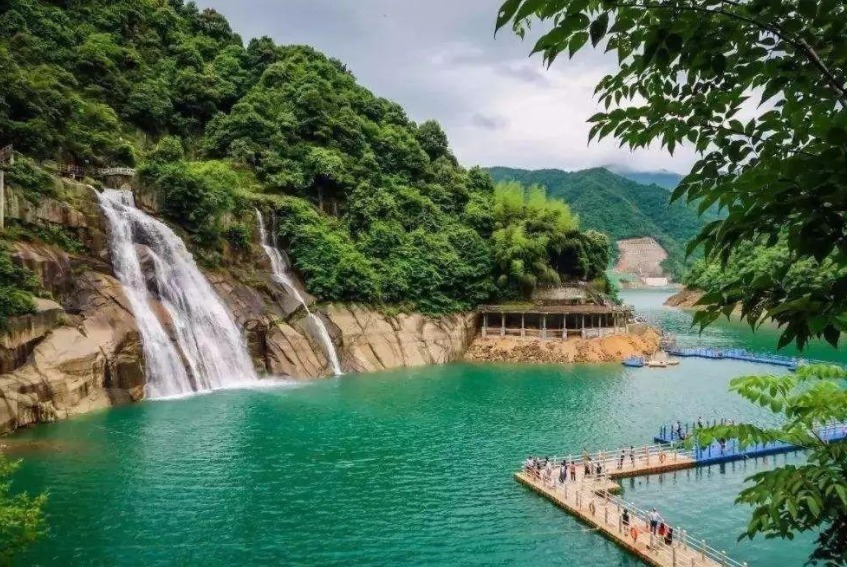 东江湖|来自“天上”的一湖水，集齐世间万般景色，堪称“中华奇景”