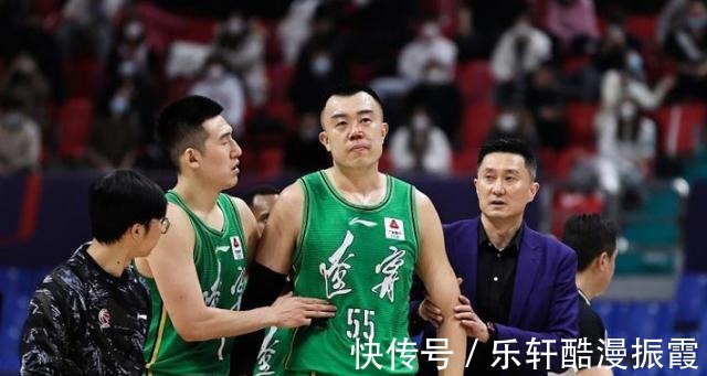 付豪|韩德君停赛朱荣振需要站出来!打出身价的良机他能把握住吗
