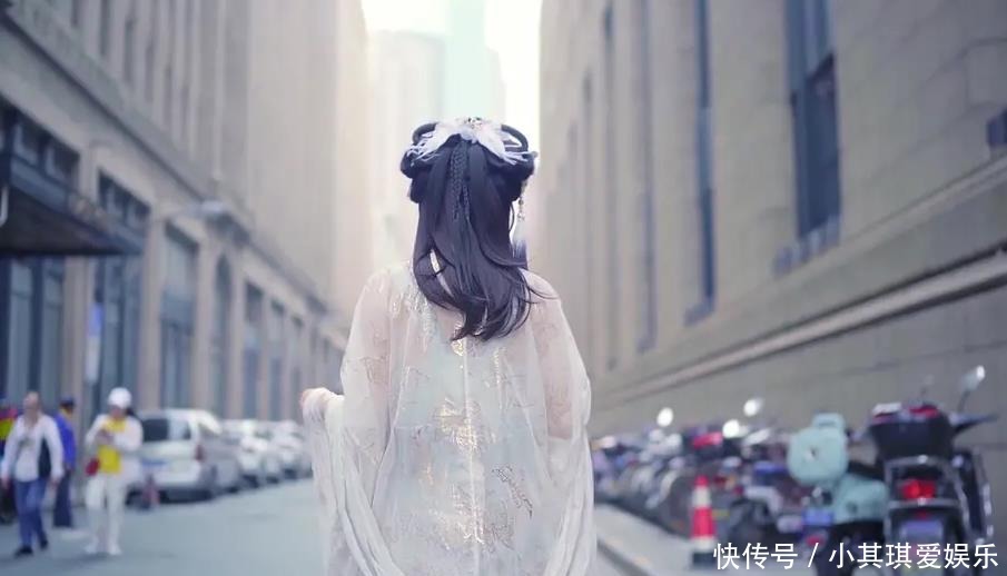  玩出|汉服又玩出新花招，圈子里的小姐姐怒了：洛丽塔娘请自重