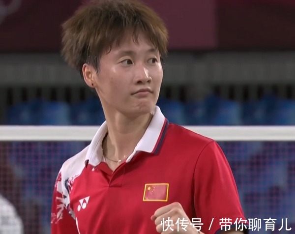 张德正|2:0!世锦赛:何冰娇晋级,夺冠热门表现强势,竞争对手接连退出