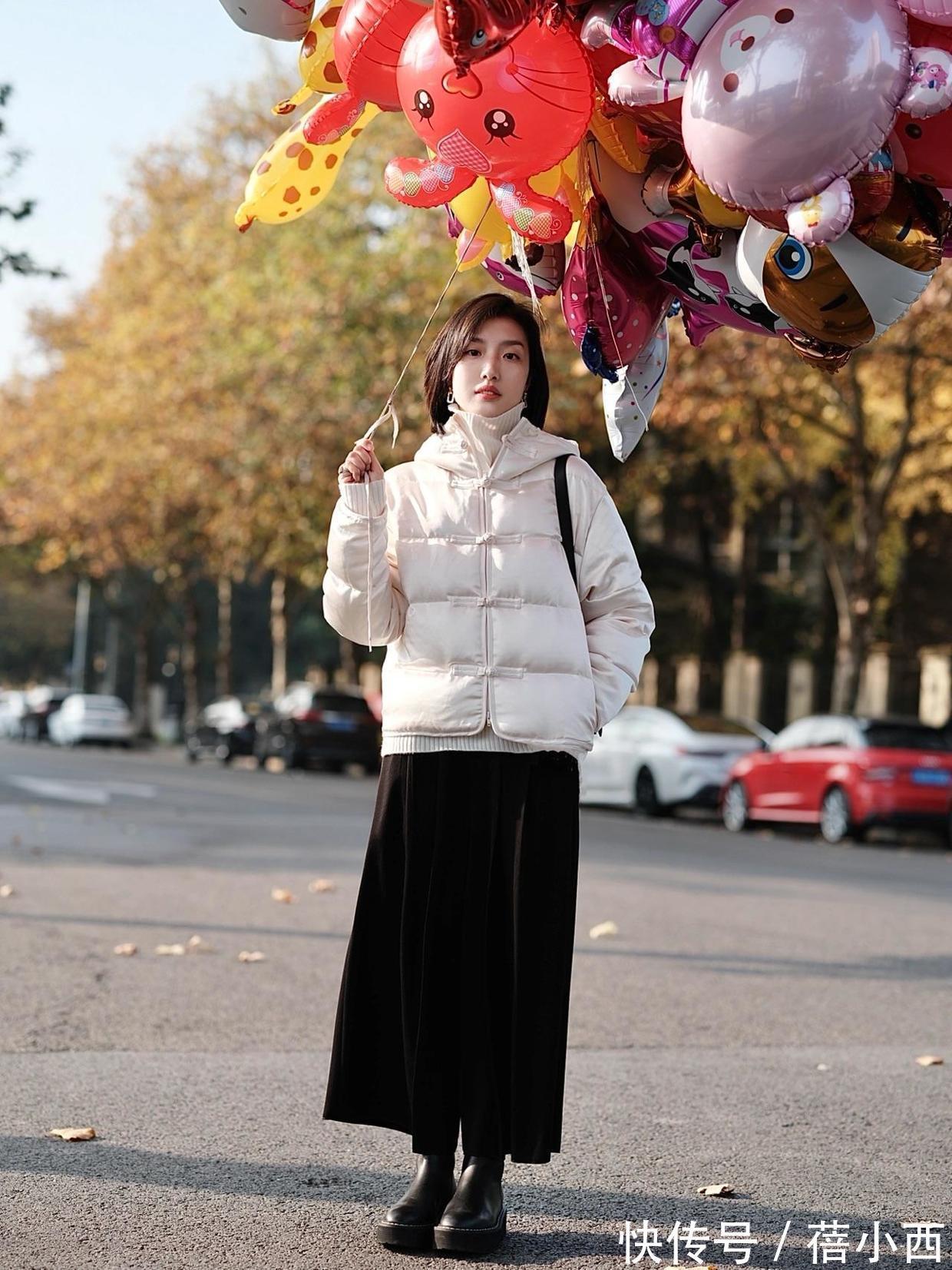 阔腿裤 冬季羽绒服别乱叠穿,学时尚博主做减法,简约的穿搭更适合普通人