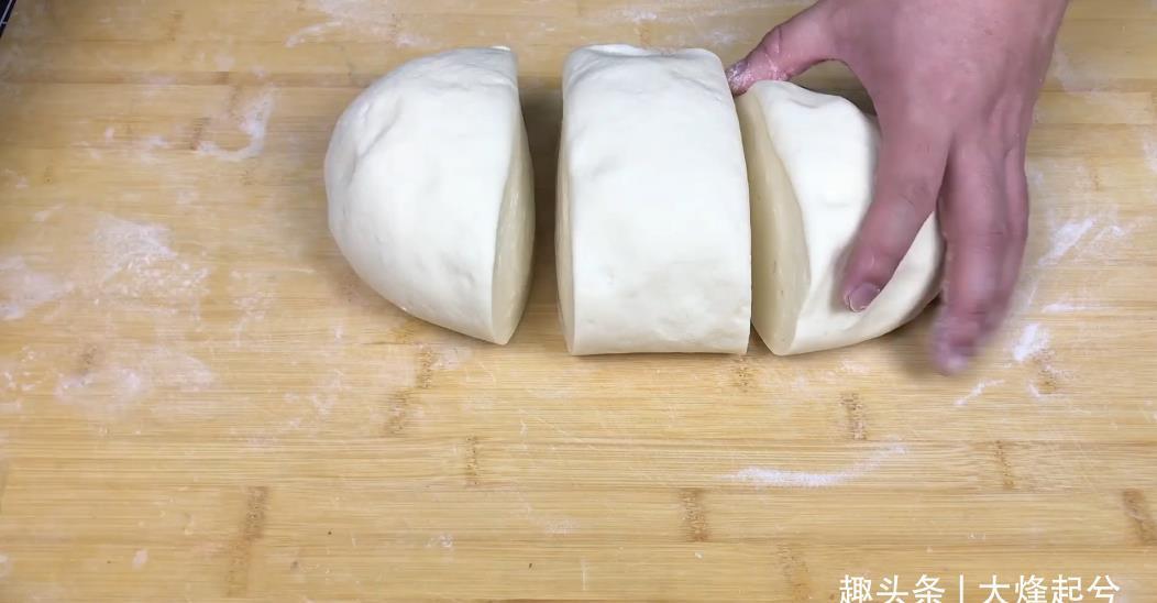 花卷的做法大全之一，教您最简单的方式，照样蓬松暄软层次分明