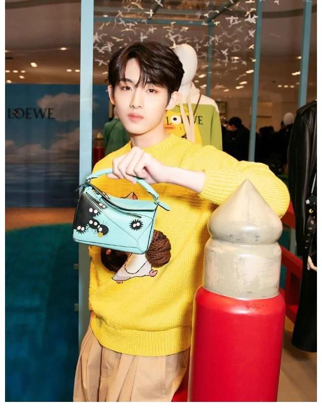 限时|LOEWE千与千寻限时系列欣赏