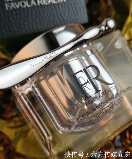 维c 50岁左右适合哪些抗老护肤品,这几款公认好用,淡纹效果很惊艳