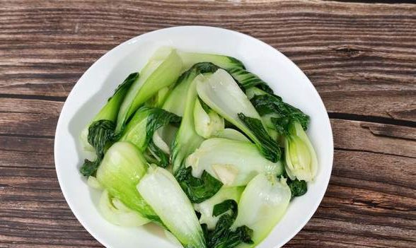 小青菜|春天要多吃它,2块钱一斤,钙含量和牛奶相当,可惜很多人不懂