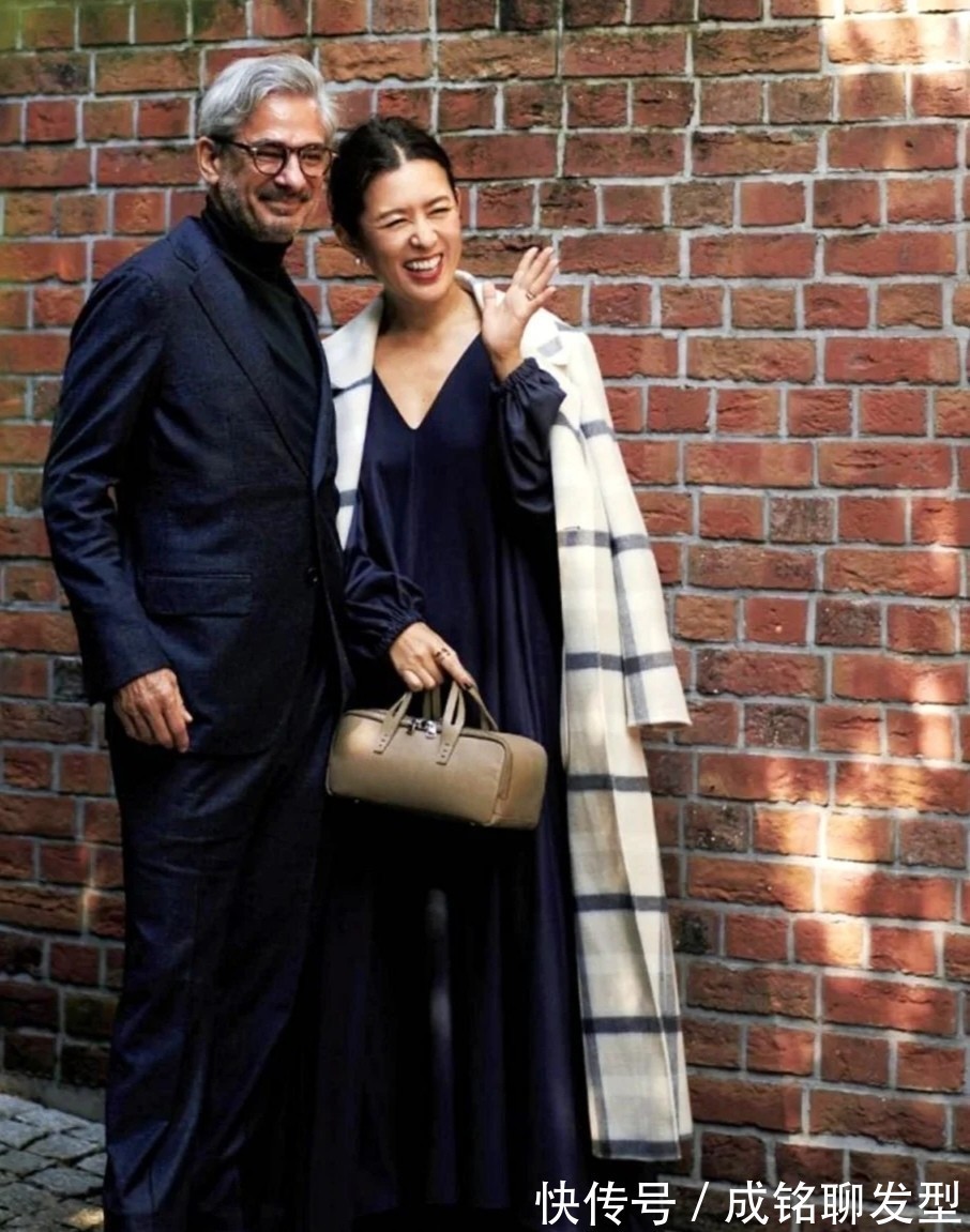 长裤 49岁的大草直子很会穿衣!学会她的秋冬穿搭术,比同龄人更显年轻