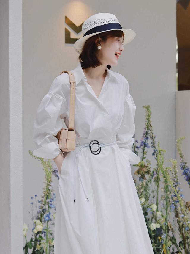 百褶裙|初秋如何将裙子穿出高级感?学会这4套穿搭,展现出女人美的精髓