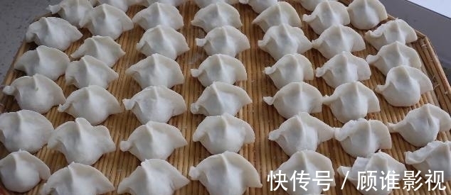 多汁|立秋后,这菜抓紧吃,被称“美人水”,与鸡蛋巧搭配,包饺子特香