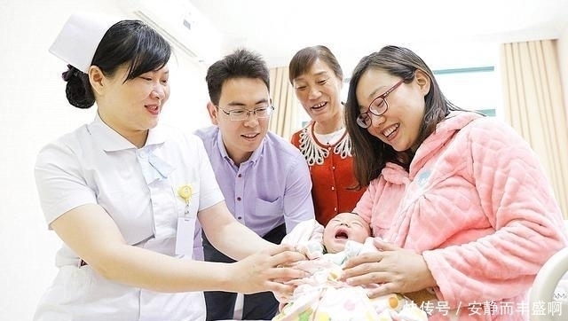 谎称|孕妈生下“兔唇”宝宝,谎称孕期食用兔肉,被医生戳穿后尴尬不已