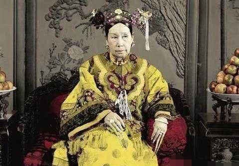 慈禧的2只价值6亿的翡翠西瓜,其中1只至今在美国,另一只下落不明!