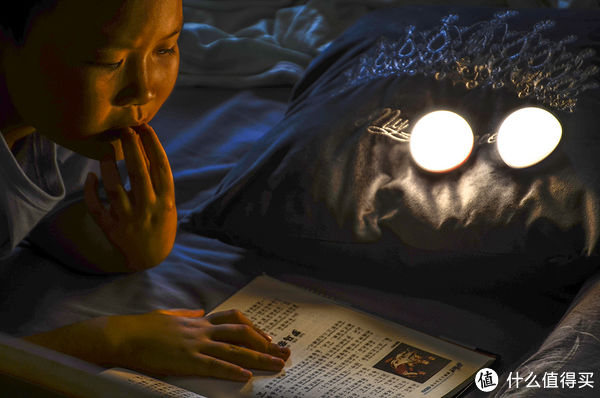 光通量|中秋夜的多彩小可爱:傲雷Obulb MC氛围灯