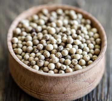 黑胡椒和白胡椒有区别吗?区别可大了!用错了,菜的味道都不对
