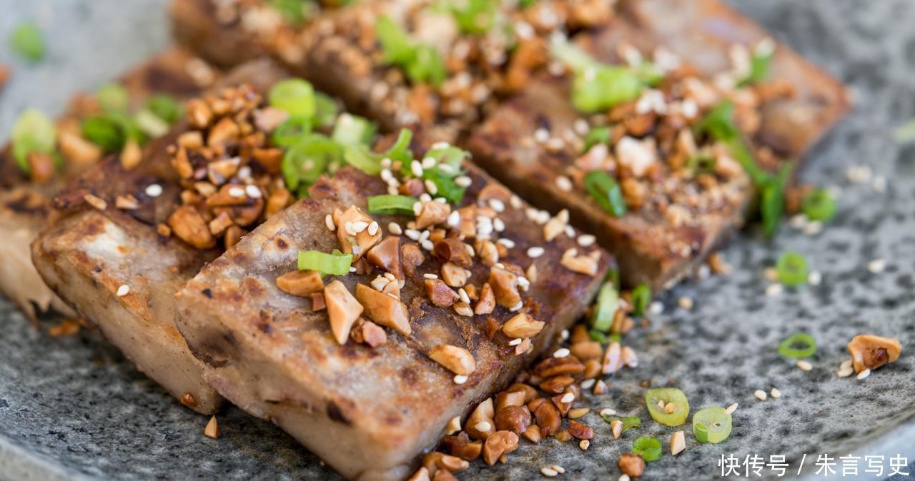 炒出香味|广东人的年味来源于糕点,口感软糯香润,这个芋头糕,你得尝尝