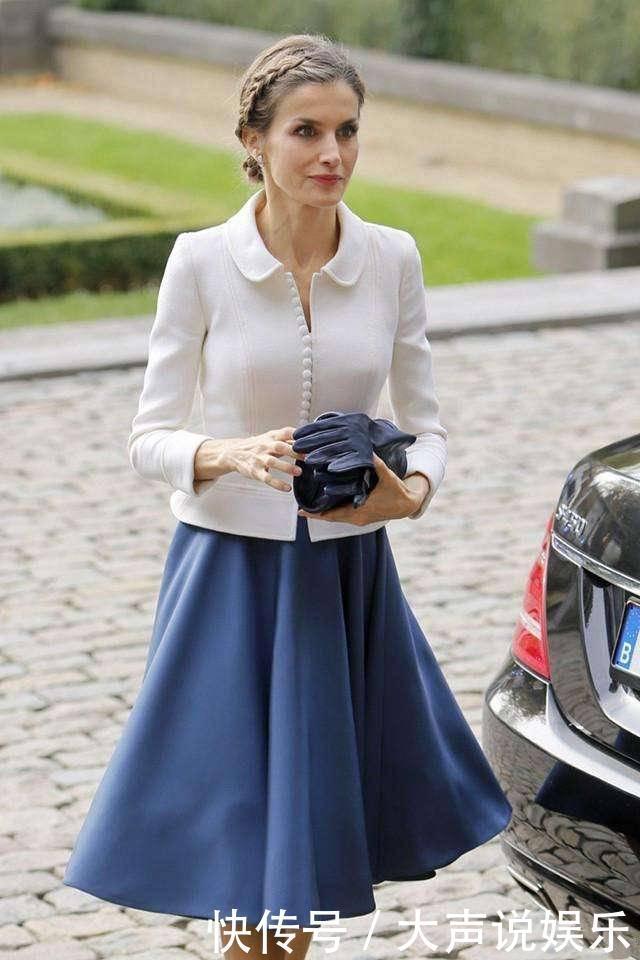 搭火|西班牙王后的早秋穿搭火了,学她这样穿,高级优雅还显瘦
