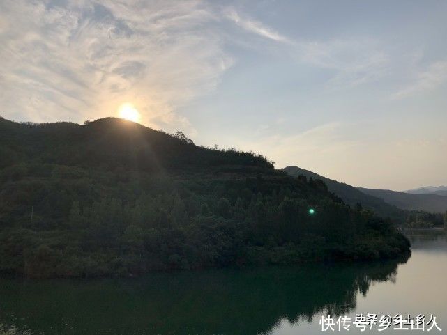 夫妻|明日立秋，老人说：今年“立秋见月晦，夫妻各自睡”，啥意思？