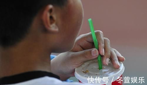 温开水|起床空腹喝水养生吗?直言:3点没注意,喝了反而找病