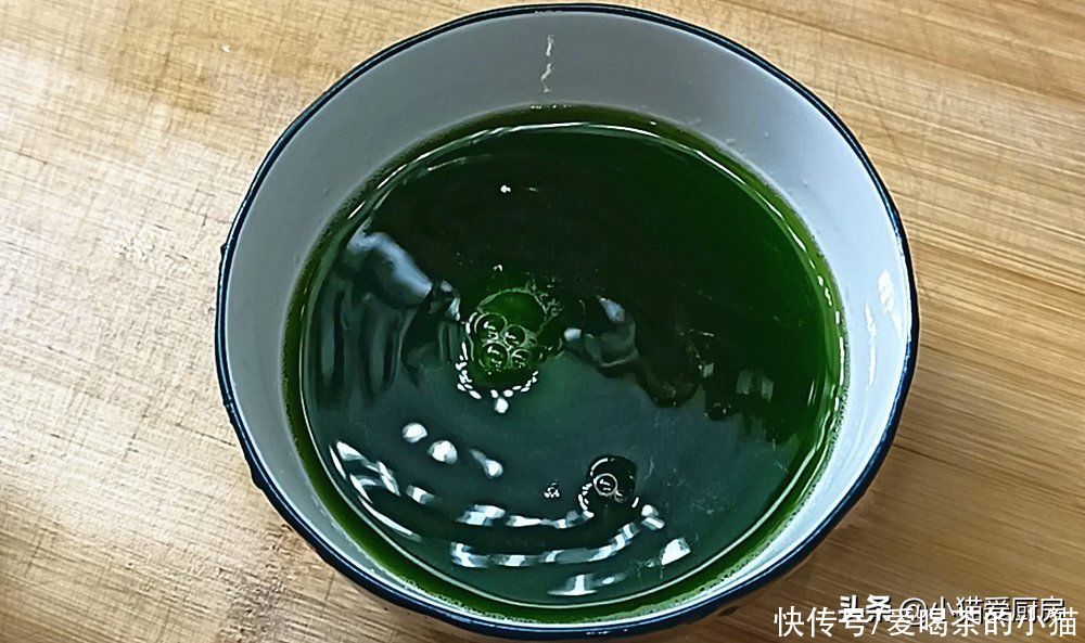 凉拌|黄瓜别只知道凉拌，试试这做法，Q弹爽口消暑，天热就该这么吃