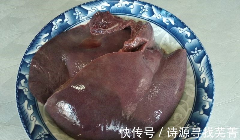 三伏天，喝酒配什么菜好这10道下酒菜有荤有素，啤酒白酒都配！