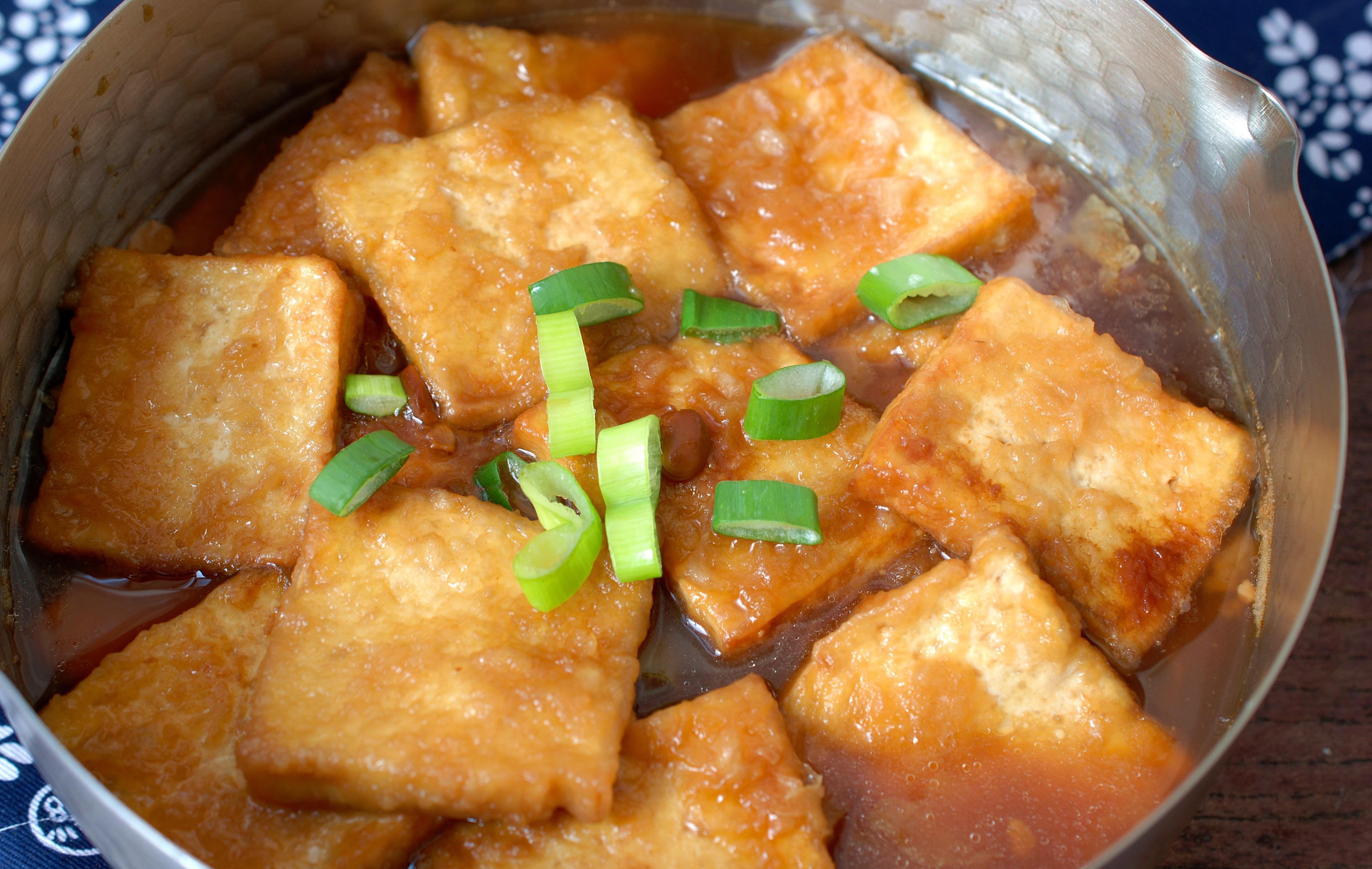 焖豆腐|白菜豆腐的神仙吃法,不放一滴油,扔进锅里炖一炖就出锅太香了