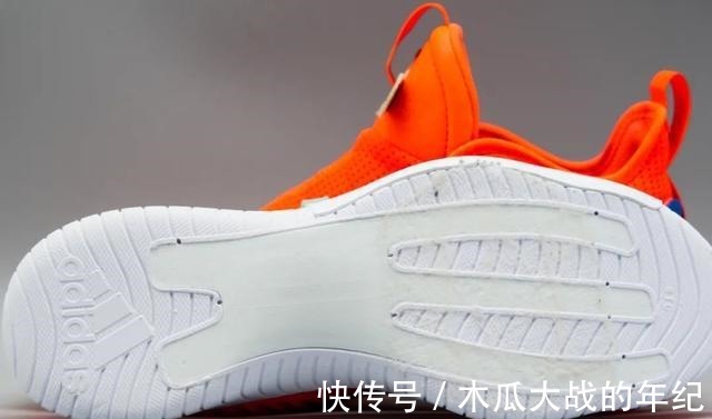 战靴 当之无愧的旗舰款!哈登5代能成为下一款划时代的战靴吗!