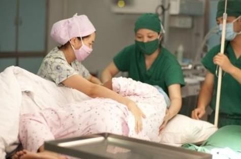 心理准备|孩子已生出来,产妇却喊“想上厕所”,护士听后急忙叫医生来抢救