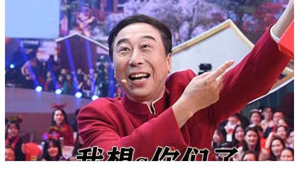 冯巩自曝将参加三台春晚，曾连续33年登央视春晚，老面孔值得期待