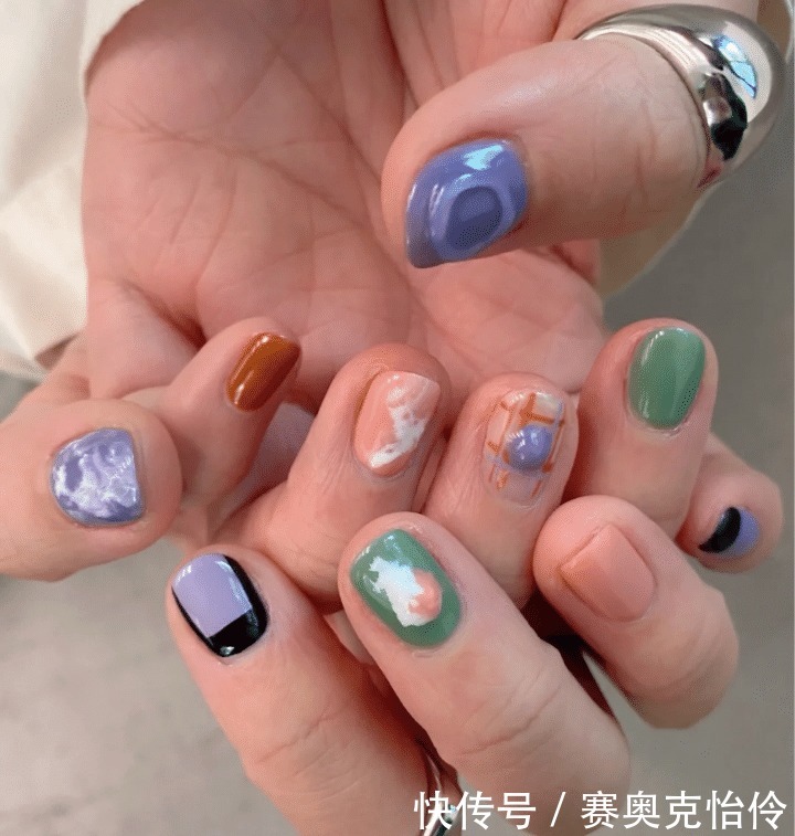 温柔可爱的果冻感美甲,拿图去做!