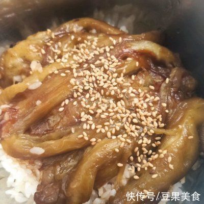 让你停不下筷子的仿鳗鱼烧（烧茄子）