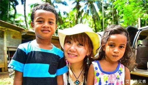 日本|被日本成功同化的国家，国旗跟日本相差无几，国民交流只用日语