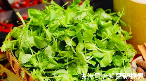 月经不调|女性常月经不调,多食用此菜,痛经好了,防乳腺癌,早知早健康