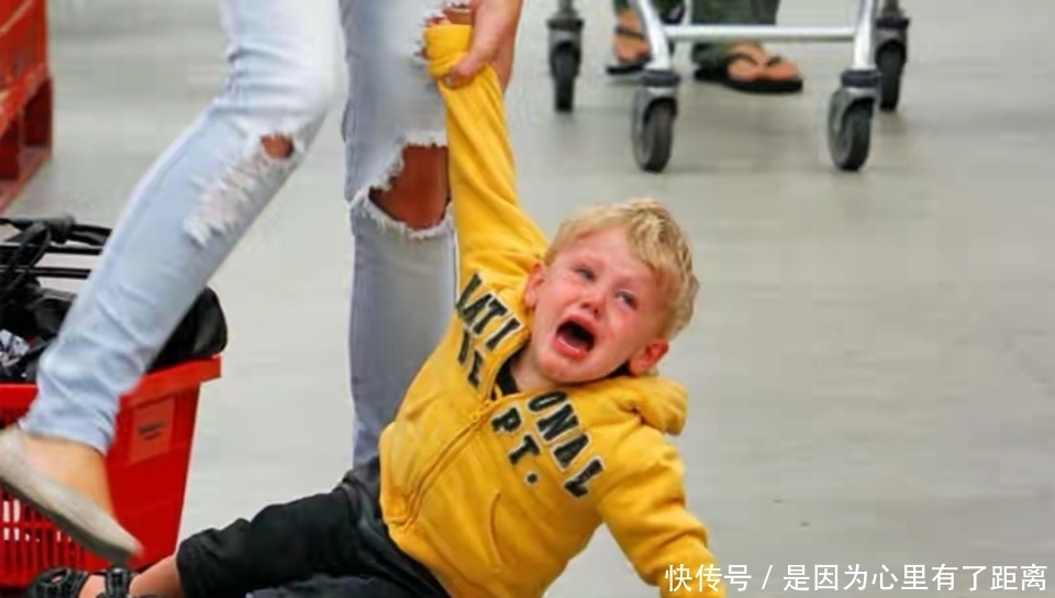 方法|李玫瑾:面对孩子攀比,父母要解决三个问题,方法很关键